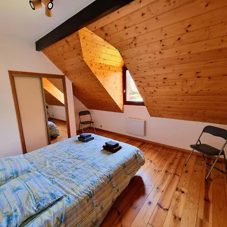 Villa Grande Avec Jardin Privatif - Bagneres De Luchon