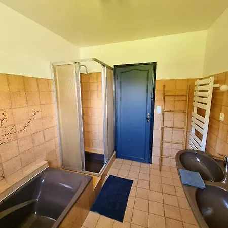 Grande Avec Jardin Privatif - Bagneres De Luchon Villa